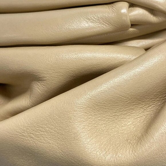 Auth BOTTEGA VENETA The Chain Pouch chain shoulder Beige Leather - Picture 8 of 14